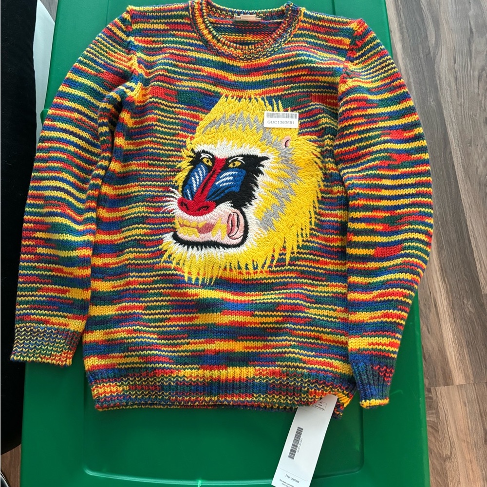 Gucci sweater